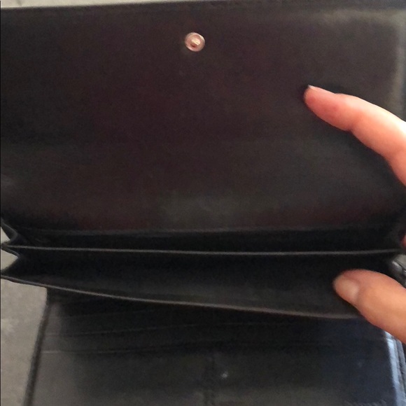 Coach Signature Big C trifold wallet in navy - Picture 3 of 7